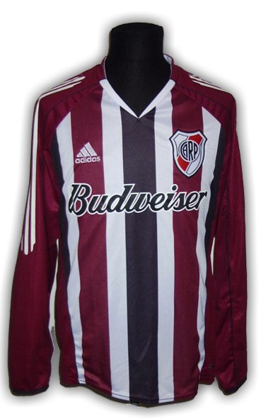 River Plate L/S away 05/06