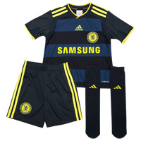 09-10 Chelsea Little Boys away