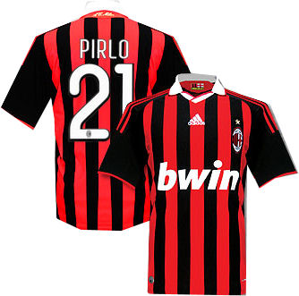 09-10 AC Milan home (Pirlo 21)