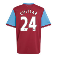 09-10 Aston Villa home (Cuellar 24)