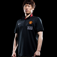 09-10 Man Utd Travel Polo Shirt (Black)