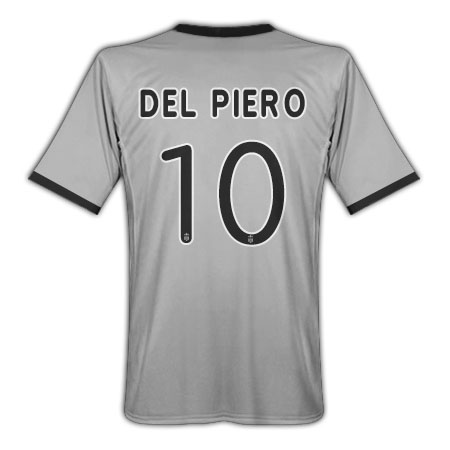 09-10 Juventus away (Del Piero 10)