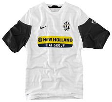 09-10 Juventus Training Shirt (white)
