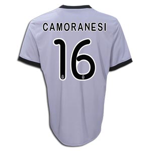 09-10 Juventus away (Camoranesi 16)