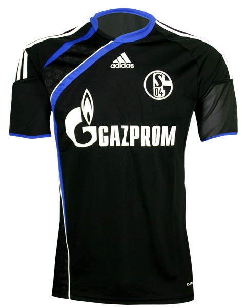 09-10 Schalke away