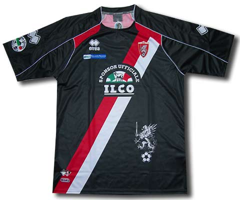 09-10 Grosseto home shirt