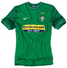 09-10 Juventus GK home