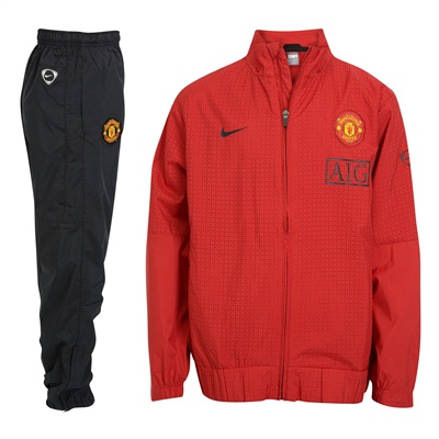 09-10 Man Utd Woven Tracksuit (Red) - Kids