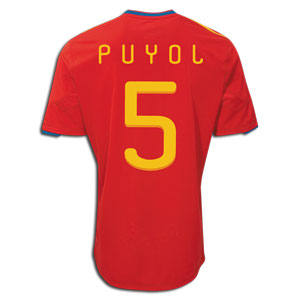 2010-11 Spain World Cup home (Puyol 5)