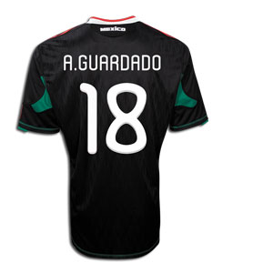 2010-11 Mexico World Cup away (Guardado 18)
