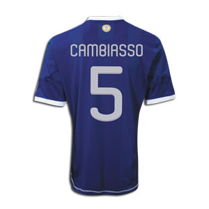 2010-11 Argentina World Cup Away (Cambiasso 5)