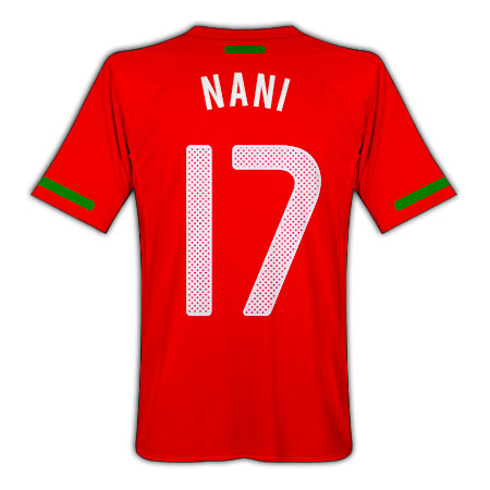 2010-11 Portugal World Cup Home (Nani 17)