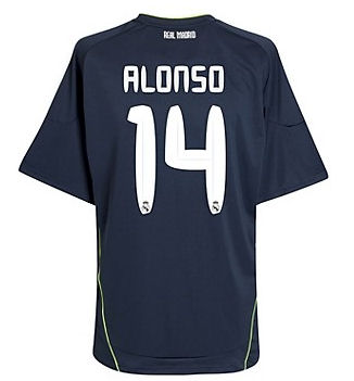 2010-11 Real Madrid Away Shirt (Alonso 14)