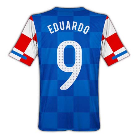 2010-11 Croatia Nike Away Shirt (Eduardo 9)