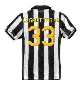 2010-11 Juventus Nike Home (Legrottaglie 33)