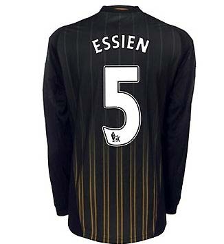 2010-11 Chelsea Long Sleeve Away Shirt (essien 5)