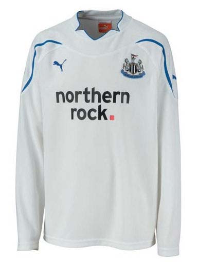 2010-11 Newcastle 3rd Long Sleeve Puma Football Shirt