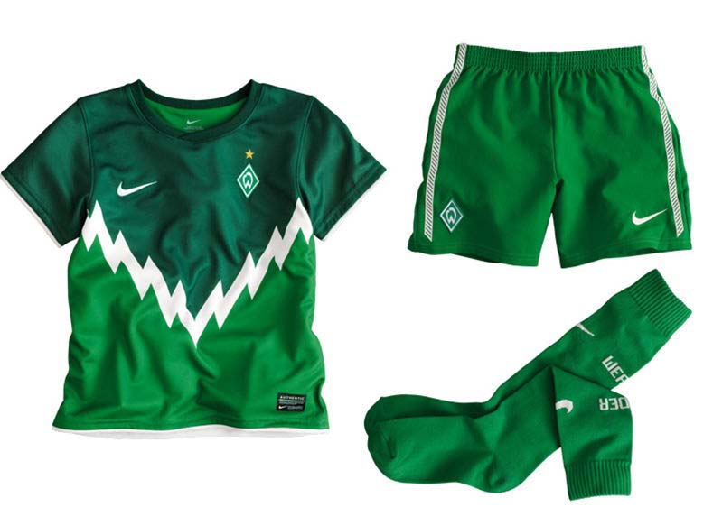 2010-11 Werder Bremen Home Nike Little Boys Mini Kit
