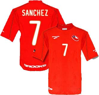 2010-11 Chile World Cup Home Shirt (Sanchez 7)