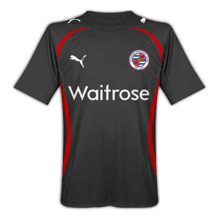 2010-11 Reading Puma Away Football Shirt
