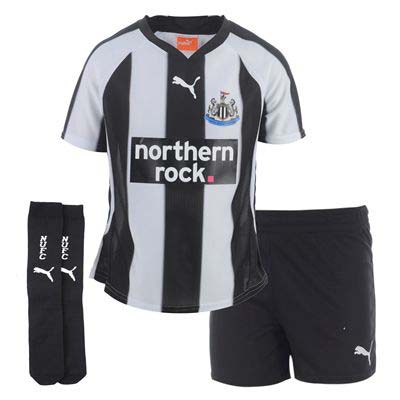 2010-11 Newcastle Home Puma Little Boys Mini Kit