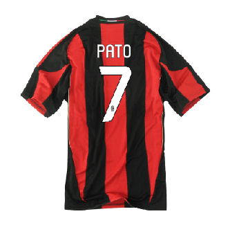 2010-11 AC Milan Home Shirt (Pato 7)