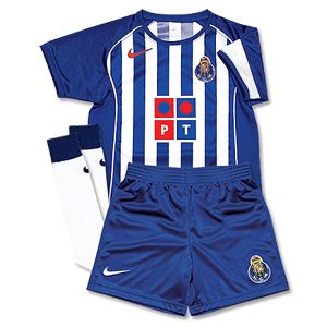 Porto Little Boys home 04/05