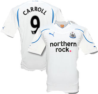 2010-11 Newcastle 3rd Shirt (Carroll 9)
