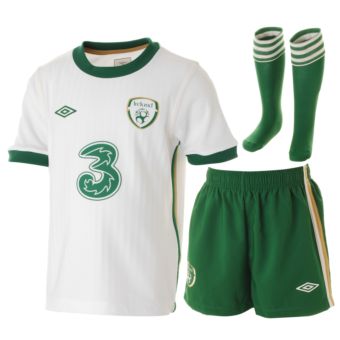2011-12 Ireland Away Umbro Little Boys Mini Kit
