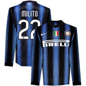 2010-11 Inter Milan Long Sleeve Home Shirt (Milito 22)