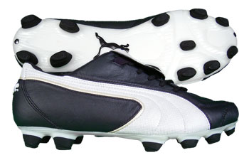 puma moulded football boots