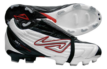 Nine Pincer FG Football Boots Black/White