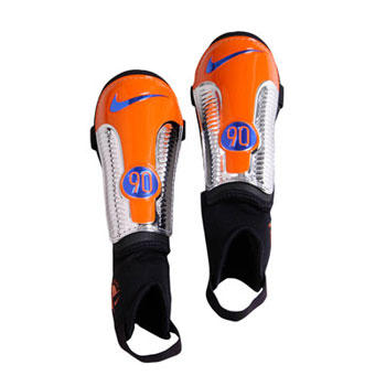 T90 Protegga Anatomical Shinguard
