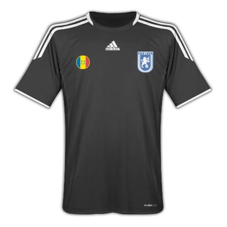 2010-11 FC Universitatea Craiova Away Shirt
