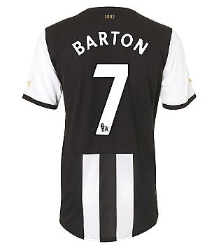 2011-12 Newcastle Puma Home Football Shirt (Barton 7)