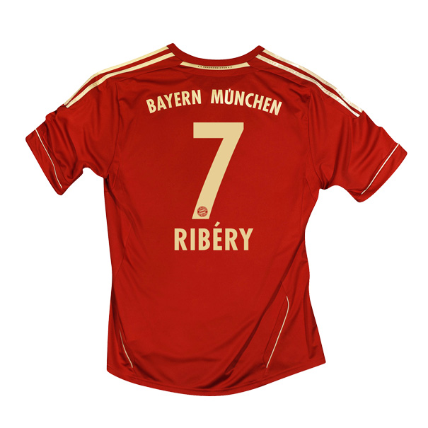2011-12 Bayern Munich Home Shirt (Ribery 7)
