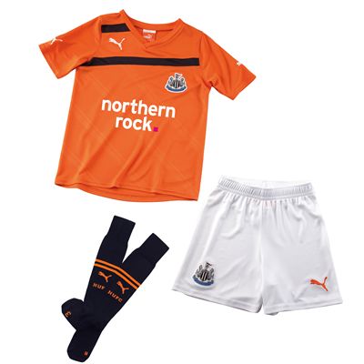 2011-12 Newcastle Away Little Boys Mini Kit