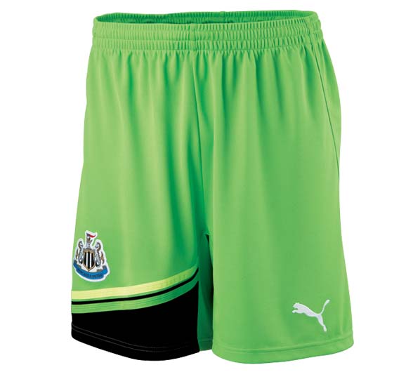 2011-12 Newcastle Away Goalkeeper Shorts (Kids)