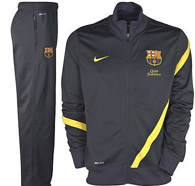 2011-12 Barcelona Little Boys Sideline Tracksuit (Black)