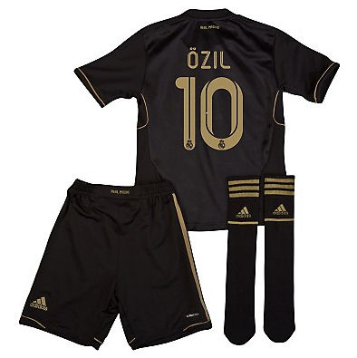 2011-12 Real Madrid Away Little Boys Mini Kit (Ozil 10)