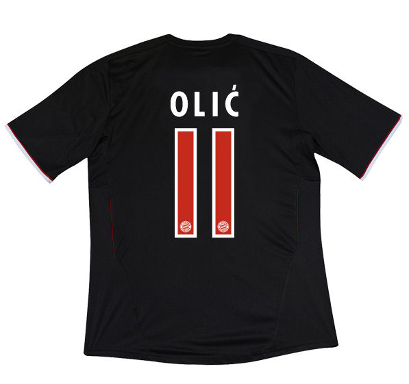 2011-12 Bayern Munich UCL Shirt (Olic 11)