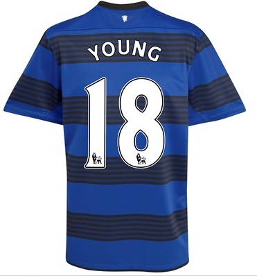 2011-12 Man Utd Nike Away Shirt (Young 18)