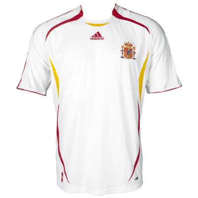 Spain away 06/07