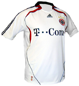 07 08 Bayern Munich away