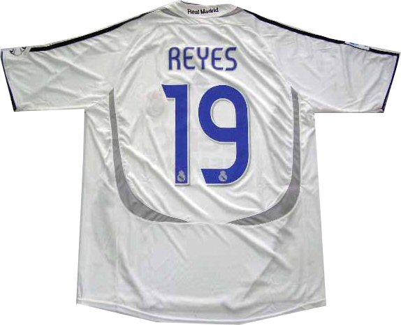 06-07 Real Madrid home (Reyes 19)