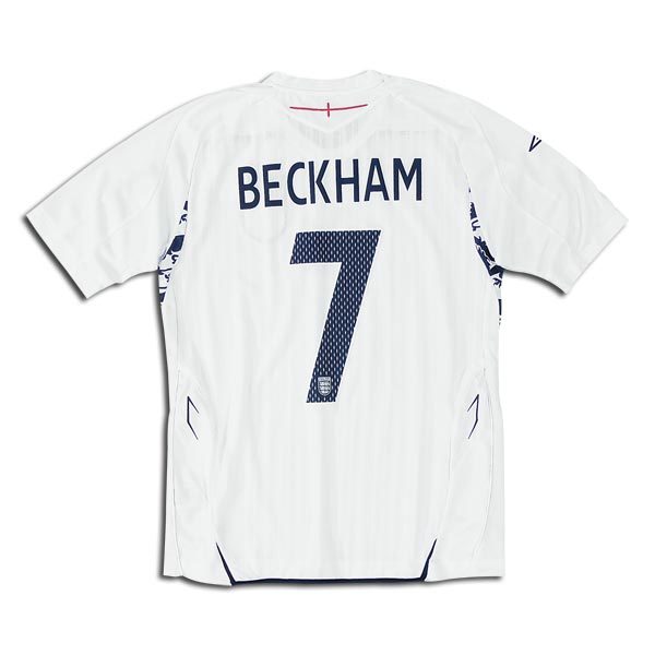 07-08 England home (Beckham 7)
