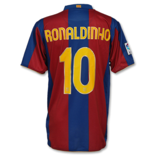 07-08 Barcelona home (with official Ronaldinho printing)
