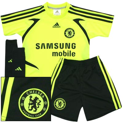 07-08 Chelsea Little Boys away