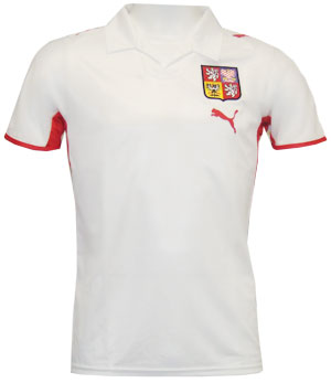08-09 Czech Republic away (with official Rosicky shirt printing)