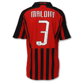 07 08 AC Milan home Maldini 3